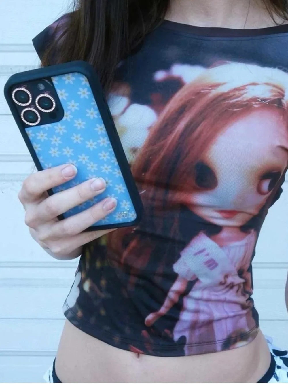 Wildflower Blue Daisy iPhone 15 Pro case